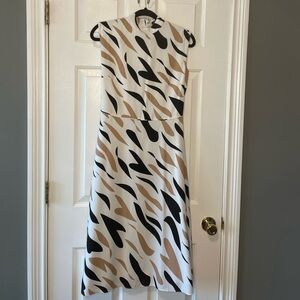Ann Taylor Dress Mid length Size 0